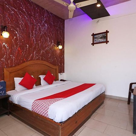Oyo 73800 Kushal Guest House ชัยปุระ ภายนอก รูปภาพ